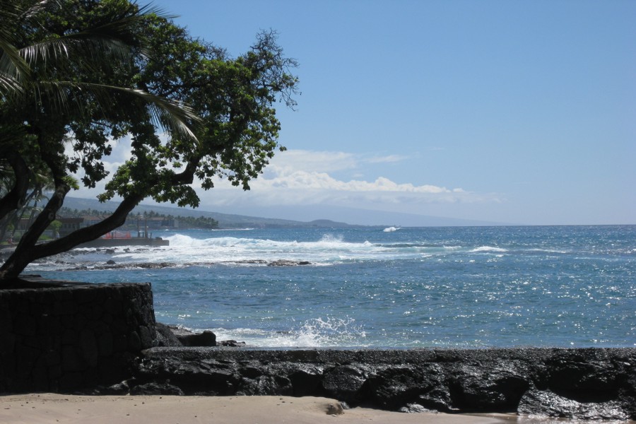 ../image/kona seawall 6.jpg